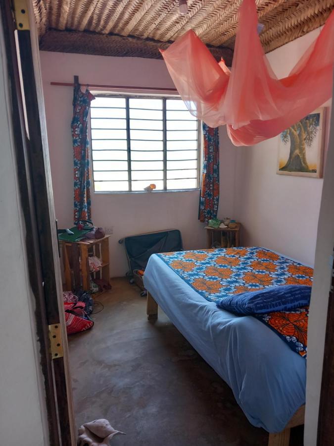 Bibi Mrembo Guesthouse Pingwe Exteriör bild
